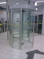 Porta Giratória com Detector de Metais - Modelo WB160 e wb160BB